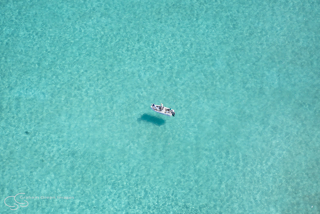 Fisherman, Ningaloo Reef - NG8006