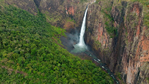 Wallaman Falls - WFV001