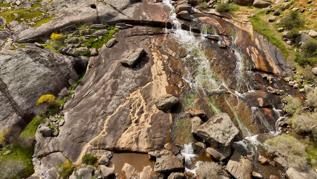 Hovea Falls - HFV001